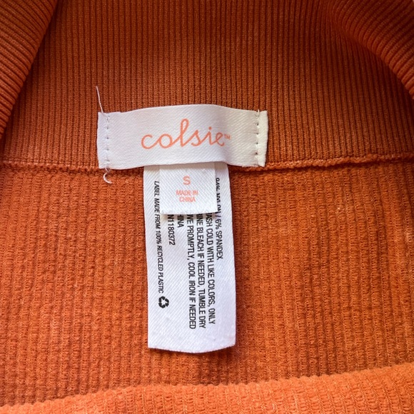 Colsie Ribbed Biker Shorts - Picture 5 of 9